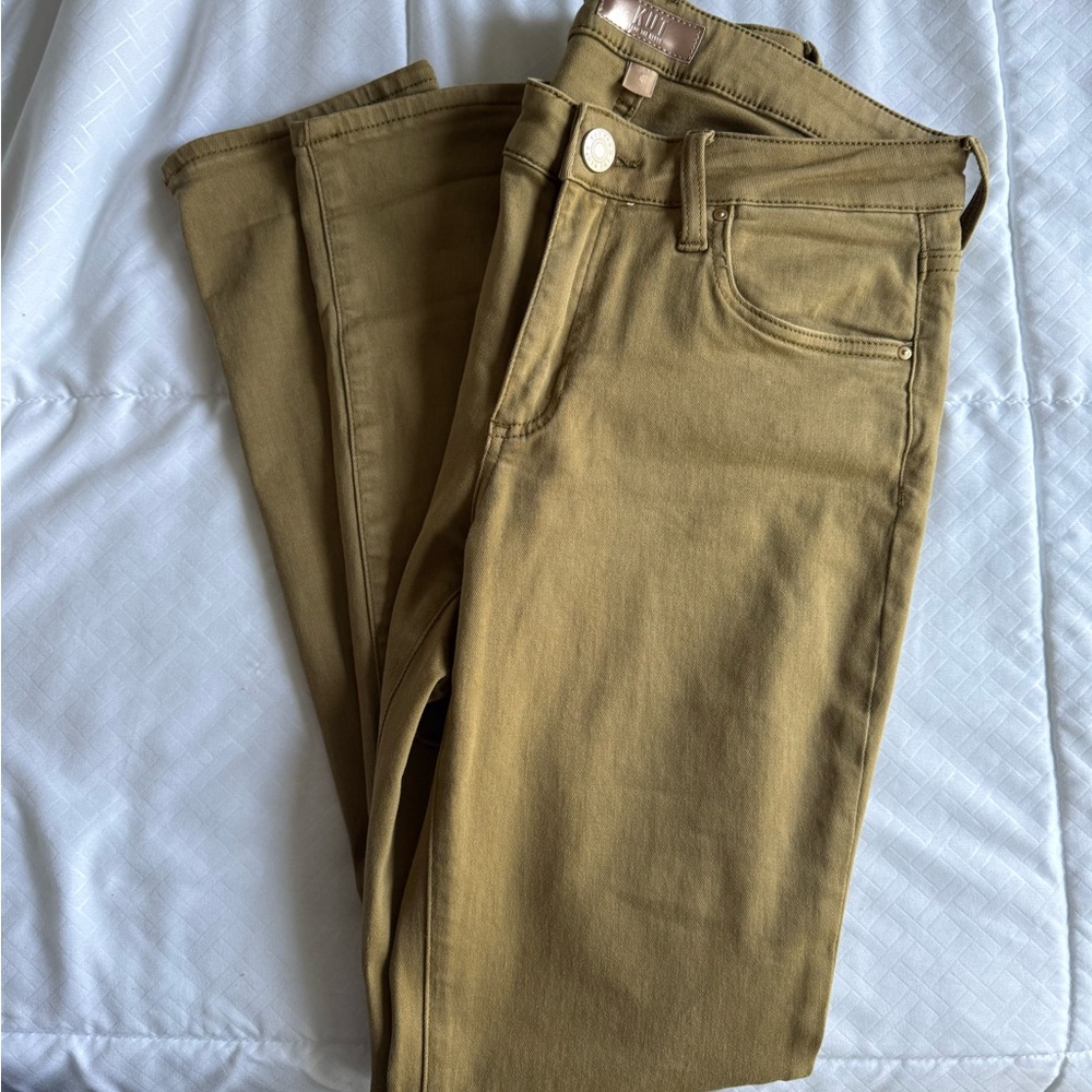 Kut from the Kloth Women's Boyfriend Jeans in Olive